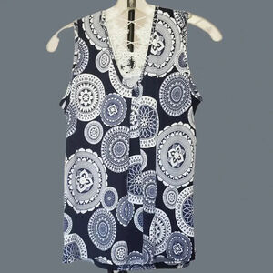 SJS women sleeveless top pullover lace size S navy/wht